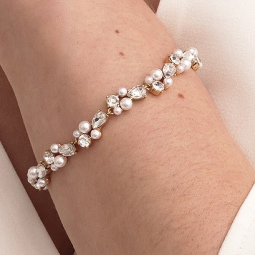 Olive and Piper Nigella Bracelet NWT
